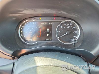 Zdjęcie 9 z 14 samochodu: 2019 NISSAN KICKS SR VIN:3N1CP5CU3KL480029 - miniatura