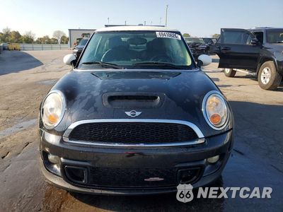 Piąte zdjęcie samochodu w środku: 2011 MINI COOPER S VIN:WMWSV3C5XBTY13928 - miniatura
