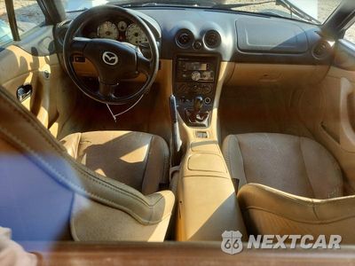 Zdjęcie 8 z 12 samochodu: 2002 MAZDA MX-5 MIATA BASE VIN:JM1NB353620232125 - miniatura