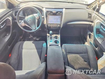 Zdjęcie 8 z 12 samochodu: 2015 NISSAN ALTIMA 2.5 S VIN:1N4AL3AP0FC237075 - miniatura