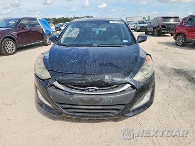 Piąte zdjęcie samochodu w środku: 2013 HYUNDAI ELANTRA GT BASE VIN:KMHD35LE4DU082712 - miniatura