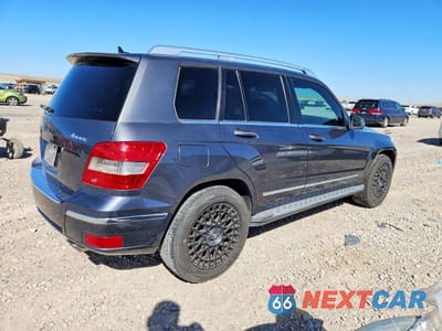 Trzecie zdjęcie samochodu z tyłu: 2010 MERCEDES-BENZ GLK 350 4MATIC VIN:WDCGG8HB4AF268735 - miniatura