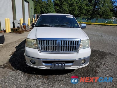 Piąte zdjęcie samochodu w środku: 2007 LINCOLN MARK LT VIN:5LTPW16557FJ01772 - miniatura