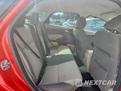 Zdjęcie 10 z 12 samochodu: 2014 FORD FOCUS SE VIN:1FADP3F21EL215616 - miniatura