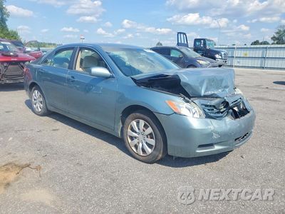 Czwarte zdjęcie samochodu z boku: 2007 TOYOTA CAMRY LE VIN:4T1BE46KX7U704781 - miniatura