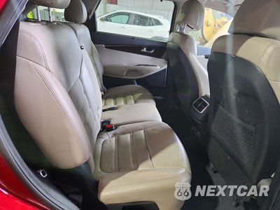 Zdjęcie 11 z 13 samochodu: 2017 KIA SORENTO EX VIN:5XYPH4A55HG222631 - miniatura