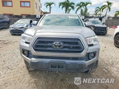 Piąte zdjęcie samochodu w środku: 2021 TOYOTA TACOMA SR5 V6 VIN:5TFAZ5CN1MX102094 - miniatura