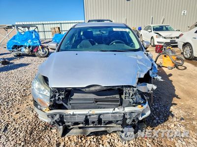 Piąte zdjęcie samochodu w środku: 2014 FORD FOCUS SE VIN:1FADP3K29EL339591 - miniatura