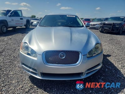 Piąte zdjęcie samochodu w środku: 2009 JAGUAR XF VIN:SAJWA07C591R43985 - miniatura