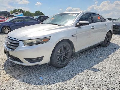 2015 FORD TAURUS SEL 1FAHP2E85FG120827 - główne zdjęcie licytacji z USA - miniatura