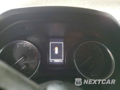 Zdjęcie 9 z 12 samochodu: 2019 TOYOTA CAMRY LE VIN:4T1B11HK9KU238826 - miniatura