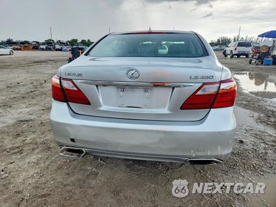 Zdjęcie 6 z 12 samochodu: 2010 LEXUS LS 460 VIN:JTHBL5EF7A5098649 - miniatura