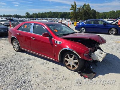 Czwarte zdjęcie samochodu z boku: 2008 CADILLAC STS VIN:1G6DW67V380109085 - miniatura