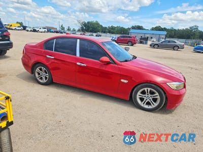 Czwarte zdjęcie samochodu z boku: 2008 BMW 328 I VIN:WBAVA37548NL50586 - miniatura