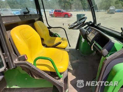 Piąte zdjęcie samochodu w środku: 2020 JOHN DEERE GATOR TE UTILITY VEHICLE VIN:1M0T145EVLM150294 - miniatura