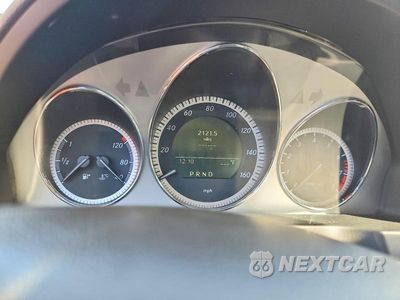 Zdjęcie 9 z 12 samochodu: 2011 MERCEDES-BENZ C 300 4MATIC VIN:WDDGF8BB2BF537632 - miniatura