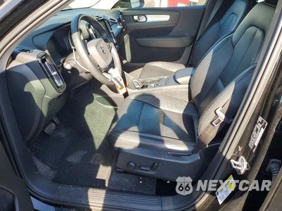 Zdjęcie 7 z 13 samochodu: 2021 VOLVO XC40 T5 MOMENTUM VIN:YV4162UK3M2424922 - miniatura