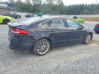 Trzecie zdjęcie samochodu z tyłu: 2017 FORD FUSION TITANIUM PHEV VIN:3FA6P0SUXHR209706 - miniatura