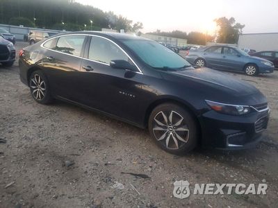 Czwarte zdjęcie samochodu z boku: 2018 CHEVROLET MALIBU LT VIN:1G1ZD5ST9JF282145 - miniatura