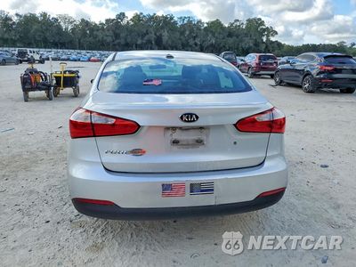 Zdjęcie 6 z 13 samochodu: 2015 KIA FORTE LX VIN:KNAFK4A60F5316506 - miniatura