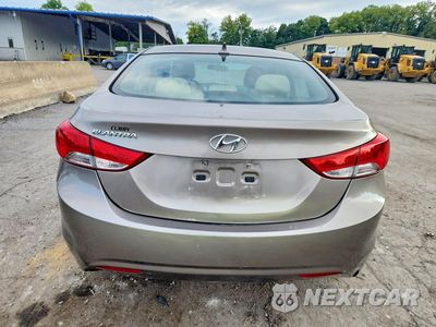 Zdjęcie 6 z 12 samochodu: 2013 HYUNDAI ELANTRA GLS VIN:5NPDH4AE2DH417415 - miniatura