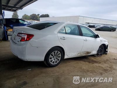 Trzecie zdjęcie samochodu z tyłu: 2014 TOYOTA CAMRY HYBRID LE VIN:4T1BD1FKXEU115650 - miniatura