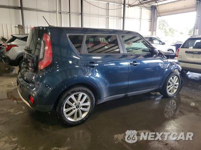 Trzecie zdjęcie samochodu z tyłu: 2019 KIA SOUL + VIN:KNDJP3A55K7691404 - miniatura