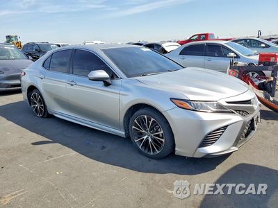 Czwarte zdjęcie samochodu z boku: 2018 TOYOTA CAMRY SE VIN:JTNB11HK4J3042751 - miniatura