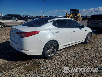 Trzecie zdjęcie samochodu z tyłu: 2013 KIA OPTIMA SX VIN:5XXGR4A66DG117973 - miniatura