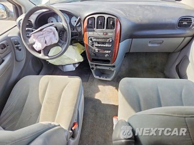 Zdjęcie 8 z 13 samochodu: 2007 CHRYSLER TOWN & COUNTRY LX VIN:1A4GJ45R97B263588 - miniatura