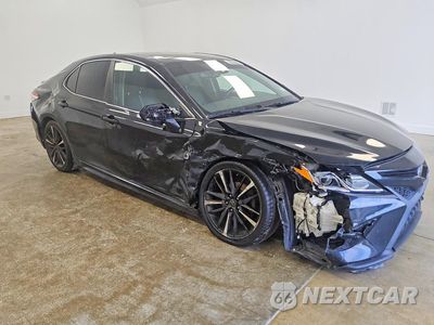 Czwarte zdjęcie samochodu z boku: 2020 TOYOTA CAMRY SE VIN:4T1M11AK7LU891384 - miniatura