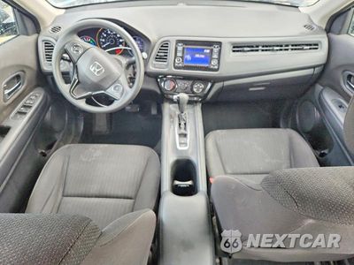 Zdjęcie 8 z 12 samochodu: 2018 HONDA HR-V LX VIN:3CZRU5H32JM721047 - miniatura