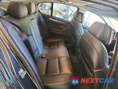 Zdjęcie 10 z 12 samochodu: 2011 BMW 550 XI VIN:WBAFU9C57BC278130 - miniatura