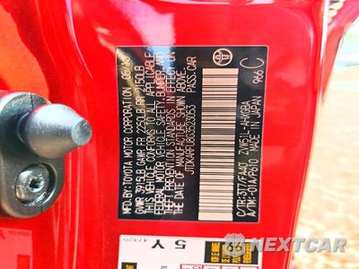 Zdjęcie 12 z 12 samochodu: 2016 TOYOTA PRIUS THREE VIN:JTDKARFU8G3523053 - miniatura