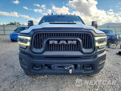 Piąte zdjęcie samochodu w środku: 2024 RAM 2500 POWERWAGON VIN:3C6TR5EJ7RG345463 - miniatura
