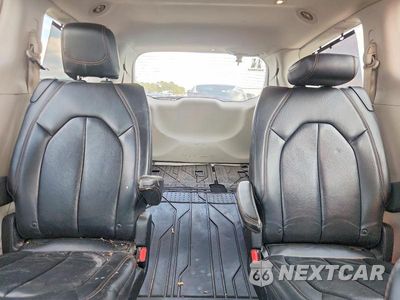 Zdjęcie 10 z 14 samochodu: 2017 CHRYSLER PACIFICA TOURING L VIN:2C4RC1BG1HR539663 - miniatura