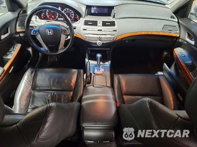 Zdjęcie 8 z 12 samochodu: 2011 HONDA ACCORD EXL VIN:1HGCP2F88BA046076 - miniatura