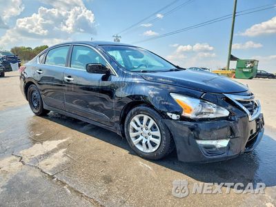 Czwarte zdjęcie samochodu z boku: 2015 NISSAN ALTIMA 2.5 S VIN:1N4AL3AP8FC189003 - miniatura