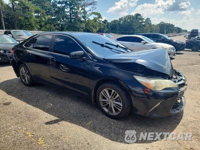 Czwarte zdjęcie samochodu z boku: 2015 TOYOTA CAMRY SE VIN:4T1BF1FK1FU925258 - miniatura