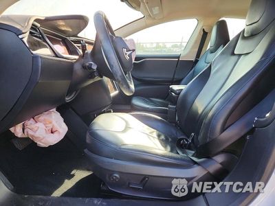 Zdjęcie 7 z 13 samochodu: 2013 TESLA MODEL S 70 VIN:5YJSA1CG8DFP03812 - miniatura