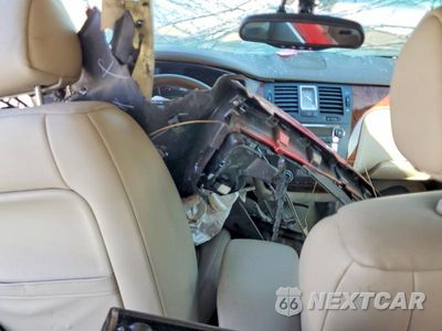 Zdjęcie 8 z 13 samochodu: 2006 CADILLAC DTS VIN:1G6KD57Y76U109579 - miniatura