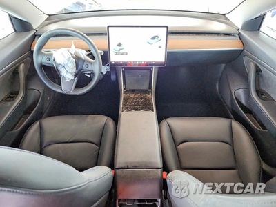 Zdjęcie 8 z 12 samochodu: 2020 TESLA MODEL 3 VIN:5YJ3E1EB5LF628141 - miniatura