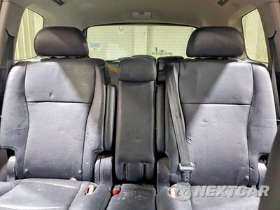Zdjęcie 10 z 13 samochodu: 2011 TOYOTA HIGHLANDER LIMITED VIN:5TDDK3EH3BS058504 - miniatura