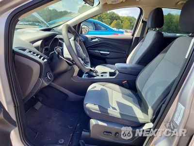 Zdjęcie 7 z 13 samochodu: 2017 FORD ESCAPE SE VIN:1FMCU9GD2HUC65971 - miniatura