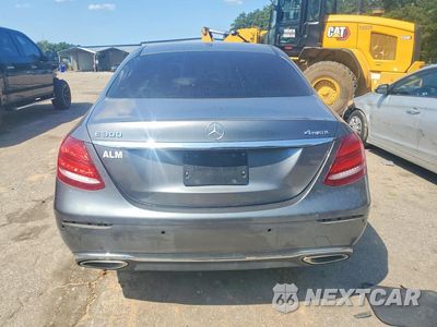 Zdjęcie 6 z 12 samochodu: 2018 MERCEDES-BENZ E 300 4MATIC VIN:WDDZF4KB9JA303937 - miniatura