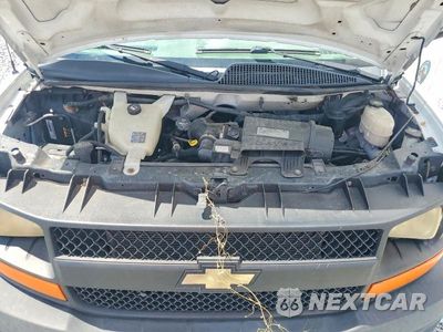 Zdjęcie 12 z 13 samochodu: 2017 CHEVROLET EXPRESS G2500 VIN:1GCWGAFF0H1346630 - miniatura