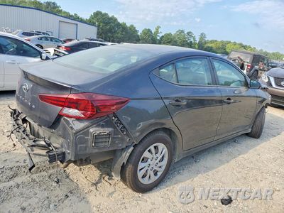 Trzecie zdjęcie samochodu z tyłu: 2020 HYUNDAI ELANTRA SE VIN:5NPD74LF7LH619870 - miniatura