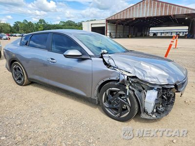 Czwarte zdjęcie samochodu z boku: 2025 KIA K4 EX VIN:3KPFU4DE2SE124955 - miniatura