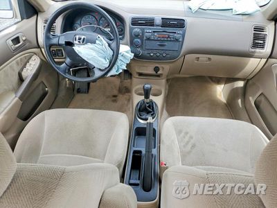 Zdjęcie 8 z 13 samochodu: 2001 HONDA CIVIC EX VIN:2HGES25771H554152 - miniatura