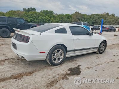Trzecie zdjęcie samochodu z tyłu: 2014 FORD MUSTANG VIN:1ZVBP8AM6E5204605 - miniatura